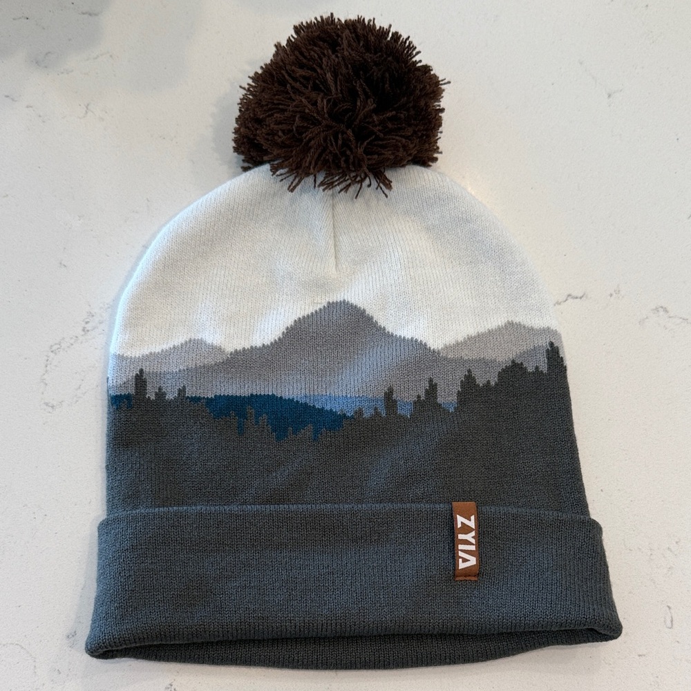 Zyia Active Women’s Mountain Beanie - White, Gray, and Brown‎ One Size Fits All